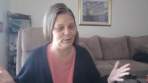 Snapshot of comebackpussy chatting on 03/07/25, 04:55 comeback pussy online show from 03/07/25, 04:55