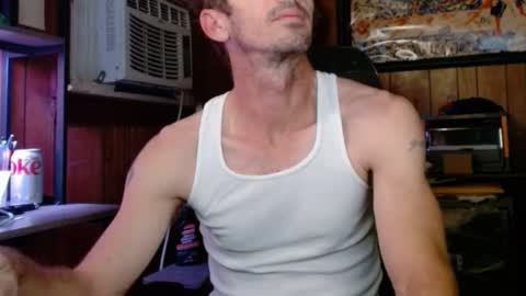 Snapshot of comic_king27 chatting on 10/16/25, 08:48 Nelson or ComicKing and sometime Peachy143 online show from 10/16/25, 08:48