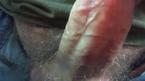 comox online show from 10/12/25, 04:00