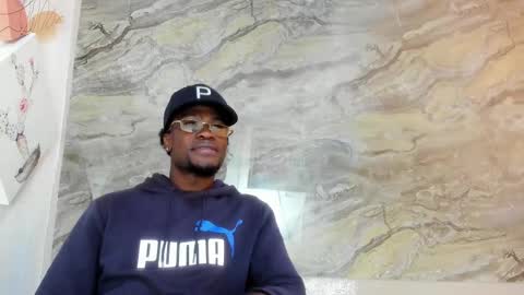 Snapshot of compton_01 chatting on 11/01/25, 03:52 COMPTON online show from 11/01/25, 03:52