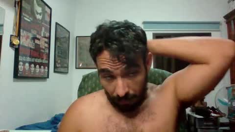 Snapshot of conejero_37 chatting on 10/01/25, 11:38 Jesus online show from 10/01/25, 11:38