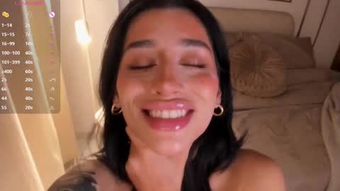 connie    online show from 10/09/25, 09:40