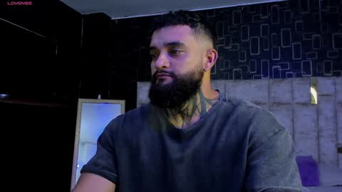 rusfegui online show from 01/12/25, 02:35