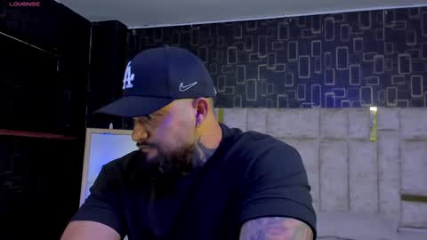 rusfegui online show from 02/10/25, 02:41