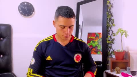 Connor Smith online show from 01/24/25, 04:49