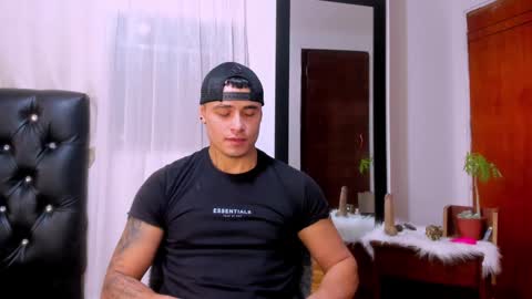 Connor Smith online show from 01/30/25, 07:04