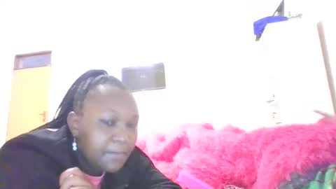 Snapshot of coolgirl001 chatting on 10/08/25, 09:29 coolgirl001 online show from 10/08/25, 09:29