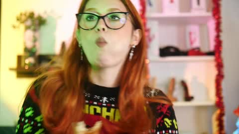 Ginger The Cringer online show from 12/18/24, 08:42