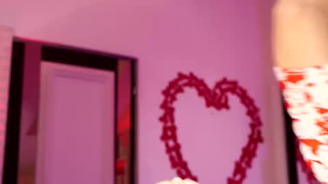 Ginger The Cringer online show from 10/28/25, 09:02