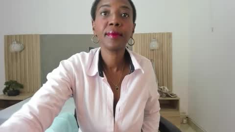 Snapshot of coral_15_ chatting on 11/13/25, 01:59 C O R A L online show from 11/13/25, 01:59