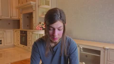 Snapshot of corriezarella chatting on 10/09/25, 03:54 call me Alice online show from 10/09/25, 03:54