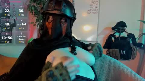 cos_operator online show from 11/26/25, 08:21