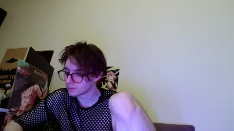 Snapshot of cosmonudes chatting on 12/04/24, 05:49 Barry online show from 12/04/24, 05:49
