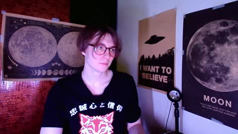 Snapshot of cosmonudes chatting on 12/15/24, 07:31 Barry online show from 12/15/24, 07:31