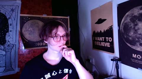 Snapshot of cosmonudes chatting on 01/07/25, 04:05 Barry online show from 01/07/25, 04:05