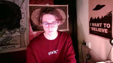 Snapshot of cosmonudes chatting on 01/12/25, 07:21 Barry online show from 01/12/25, 07:21