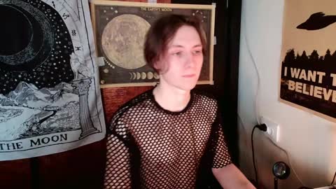 Snapshot of cosmonudes chatting on 01/22/25, 11:23 Barry online show from 01/22/25, 11:23