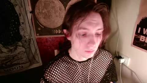 Snapshot of cosmonudes chatting on 03/10/25, 08:01 Barry online show from 03/10/25, 08:01