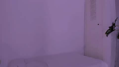 Snapshot of couple_sexxo chatting on 09/30/25, 02:38 Couple sexxo online show from 09/30/25, 02:38