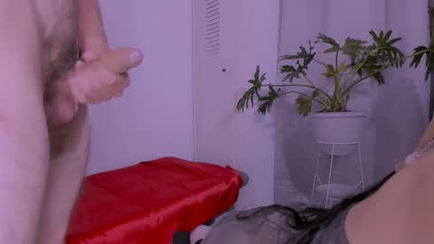 Snapshot of couple_sexxo chatting on 10/26/25, 02:28 Couple sexxo online show from 10/26/25, 02:28