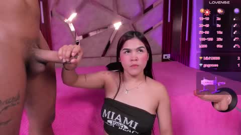 Snapshot of couplewithoutlimits_ chatting on 09/09/25, 08:08 couplewithoutlimits_ online show from 09/09/25, 08:08