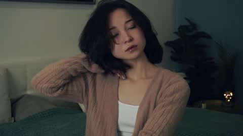 Snapshot of coventinaashfield chatting on 01/29/25, 07:25 Yui online show from 01/29/25, 07:25