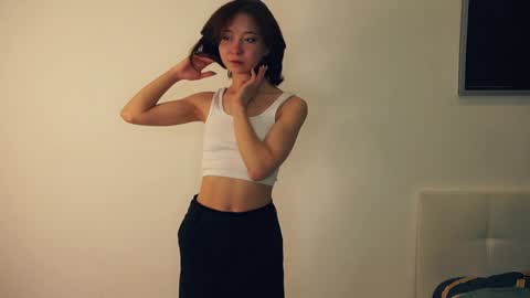 Snapshot of coventinaashfield chatting on 02/03/25, 10:58 Yui online show from 02/03/25, 10:58
