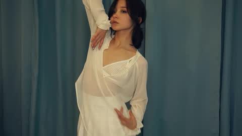 Snapshot of coventinaashfield chatting on 02/13/25, 01:48 Yui online show from 02/13/25, 01:48