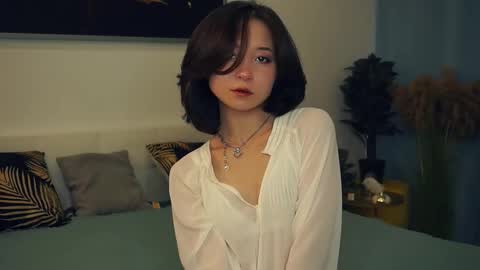 Snapshot of coventinaashfield chatting on 02/25/25, 07:31 Yui online show from 02/25/25, 07:31