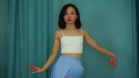 Snapshot of coventinaashfield chatting on 03/11/25, 10:51 Yui online show from 03/11/25, 10:51