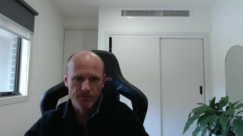 Snapshot of cptduckpants chatting on 11/11/25, 03:06 cptduckpants online show from 11/11/25, 03:06