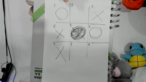 Snapshot of cracker_doll chatting on 10/27/25, 10:14 cracker online show from 10/27/25, 10:14