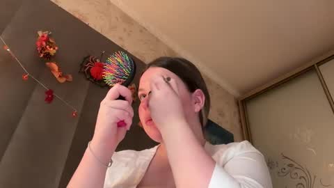 Elise online show from 11/15/25, 05:16