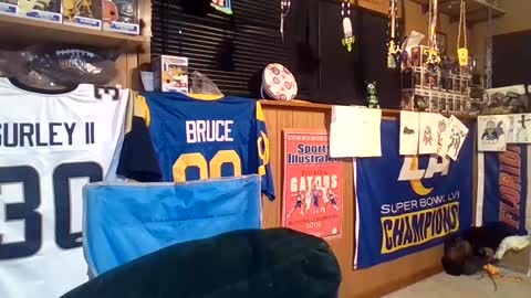 Snapshot of craveitoften chatting on 01/10/25, 12:27 craveitoften online show from 01/10/25, 12:27