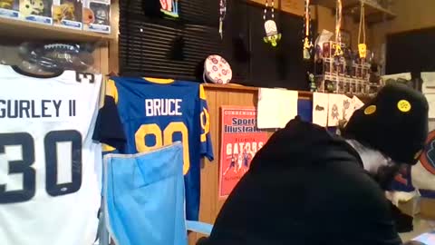 Snapshot of craveitoften chatting on 01/10/25, 10:57 craveitoften online show from 01/10/25, 10:57