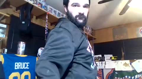 Snapshot of craveitoften chatting on 01/11/25, 06:35 craveitoften online show from 01/11/25, 06:35