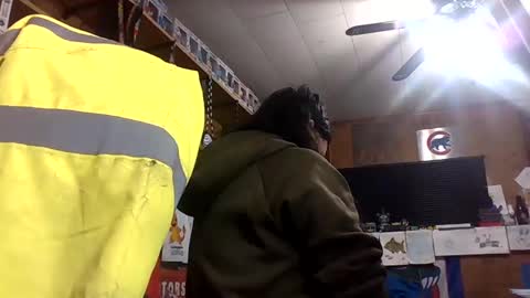 Snapshot of craveitoften chatting on 02/21/25, 01:00 craveitoften online show from 02/21/25, 01:00