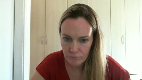 Anny online show from 02/19/25, 12:33