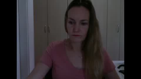 Anny online show from 03/10/25, 09:21