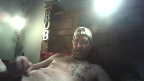 Snapshot of crazybuilder1 chatting on 02/19/25, 07:06 crazybuilder1 online show from 02/19/25, 07:06