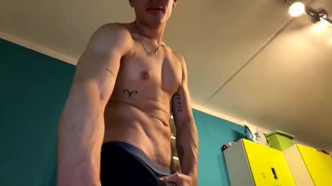 Snapshot of crazydickboy3 chatting on 02/03/25, 03:17 crazydickboy3 online show from 02/03/25, 03:17