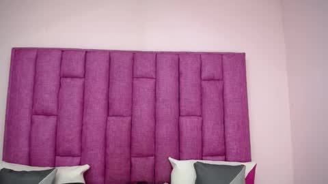 diosalinda online show from 10/19/25, 01:34