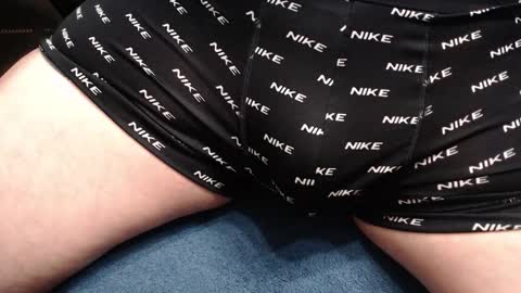 Crazywitty online show from 11/09/25, 05:50