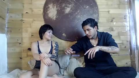 Snapshot of creampie_couple1 chatting on 01/15/25, 10:02 CAMILA Y SEBASTIAN online show from 01/15/25, 10:02