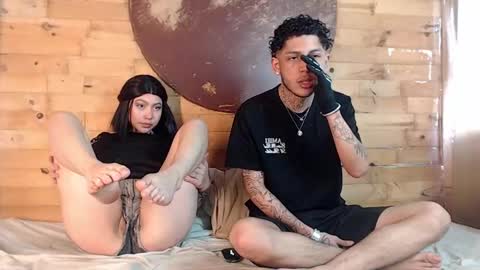 Snapshot of creampie_couple1 chatting on 02/02/25, 12:13 CAMILA Y SEBASTIAN online show from 02/02/25, 12:13