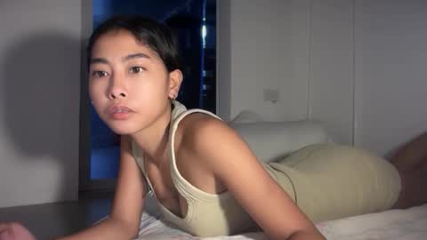 Snapshot of creamy_sexy chatting on 10/07/25, 06:10 mika online show from 10/07/25, 06:10