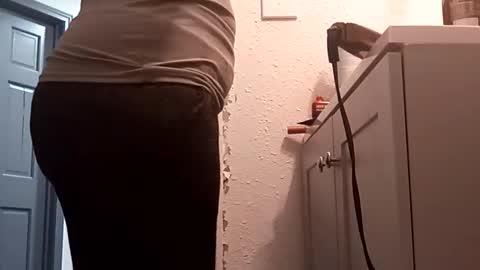 creamymilf11 online show from 09/18/25, 03:30