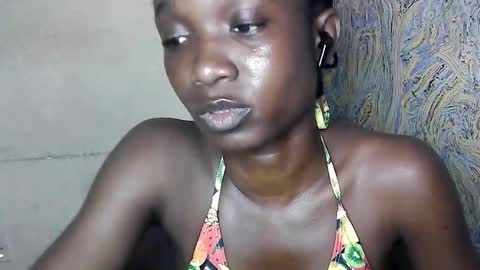 Snapshot of creamyxsugar chatting on 09/23/25, 05:49 creamyxsugar online show from 09/23/25, 05:49