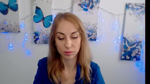 Lera online show from 09/18/25, 01:13