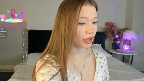 Kitty online show from 11/10/25, 02:32